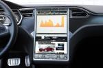 Tesla Model S 2012 года
